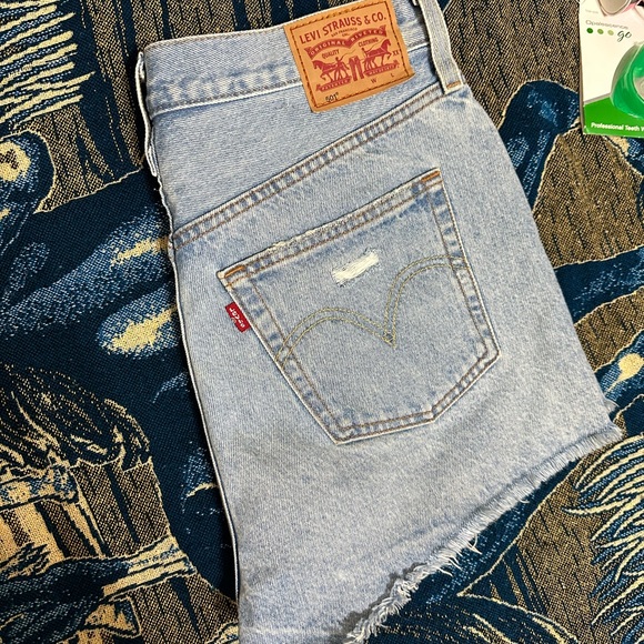 Levi’s 501 denim shorts - Picture 1 of 2